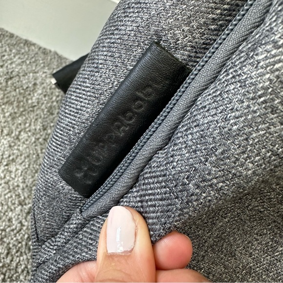 Gray Baby Bag with Minimalist Design and Durable Fabric - Picture 6 of 12